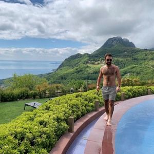 Meet your Posher, Cami